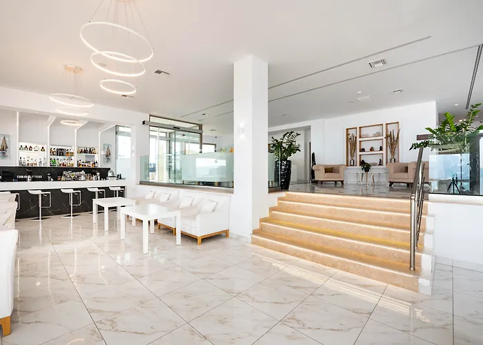 White Rock Of Kos - Adults Only Otel
